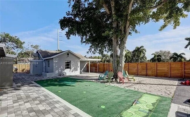 Building Photo - 608 N 24th Ave