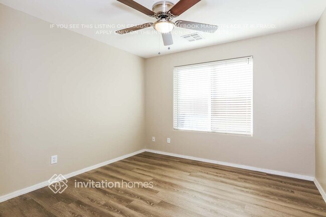 Building Photo - 1932 W Nancy Ln