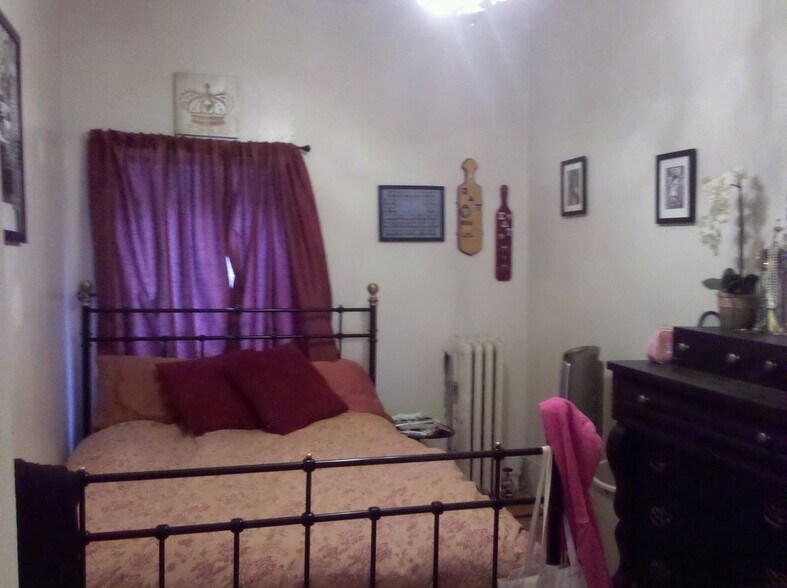 Building Photo - 37 Symphony Rd