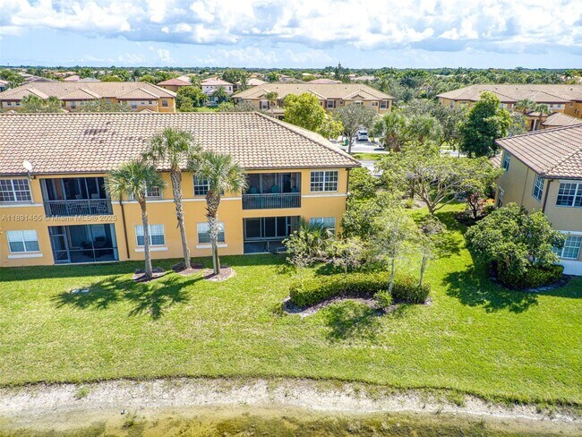 Building Photo - 8231 NW 127th Ln