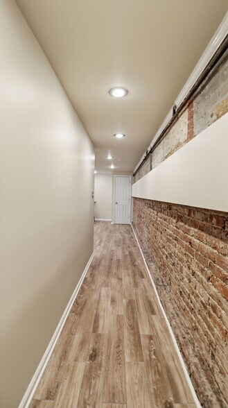 Front Entrance Hall - 1450 Harvard St NW