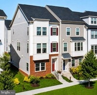 Building Photo - 813 Sawback Sq NE