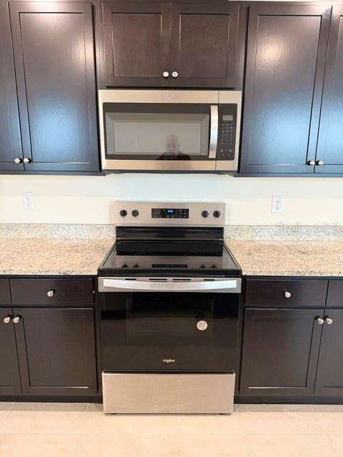 Building Photo - 824 Horsetail Dr