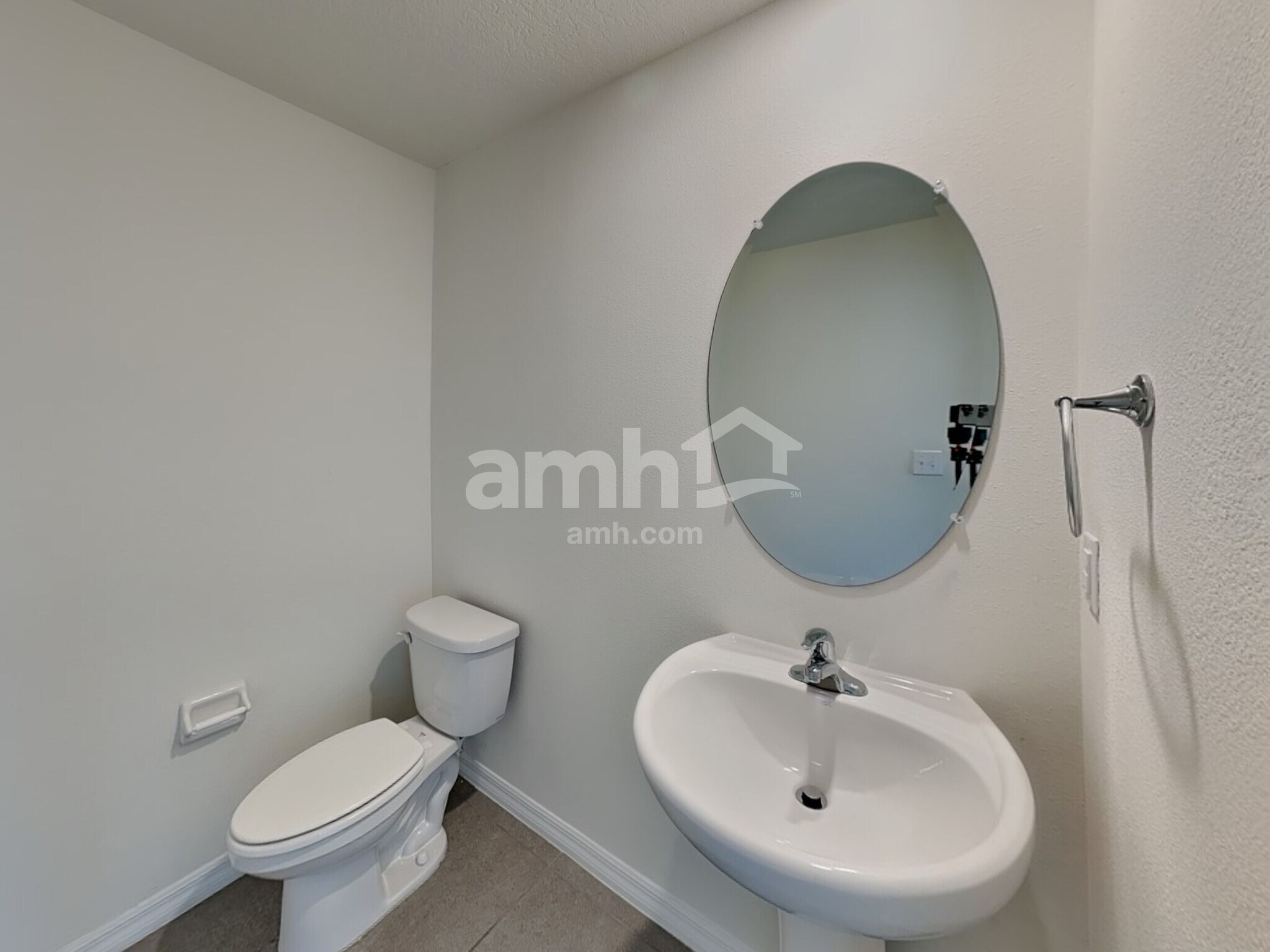 Building Photo - 12241 High Rock Way