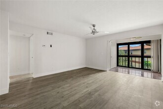 Building Photo - 6142 Whiskey Creek Dr