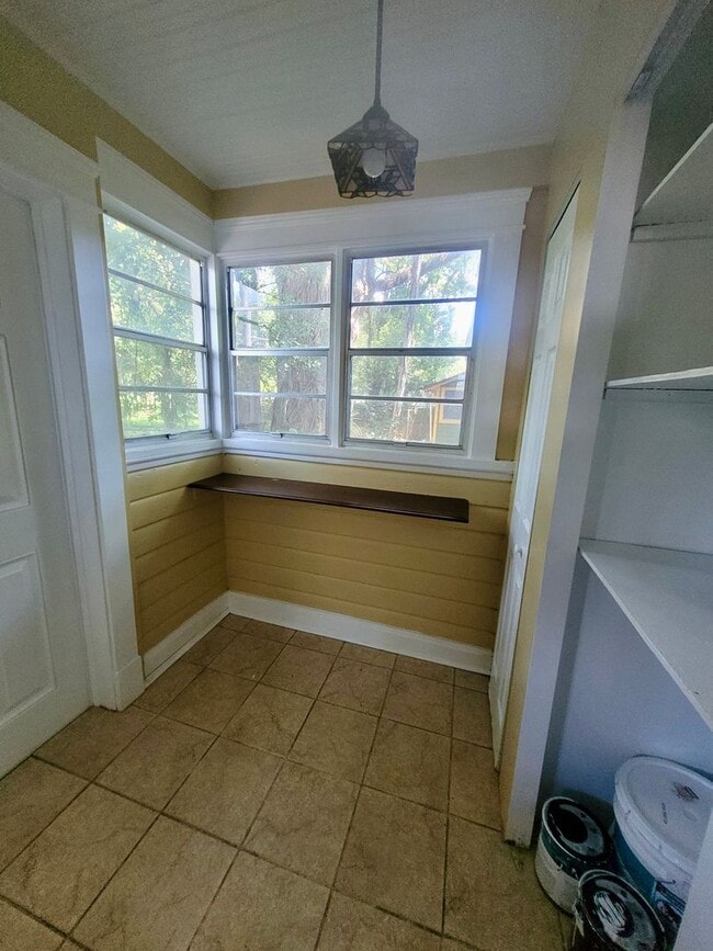 Building Photo - Charming 2BR Home in the Heart of the Hist...