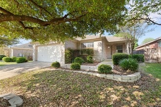 Building Photo - 4423 Meadowside Ln