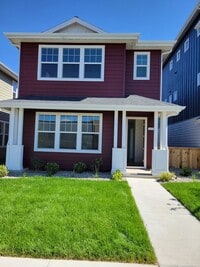 Building Photo - 3 Bed 2.5 Bath with double attached garage in Belgrade