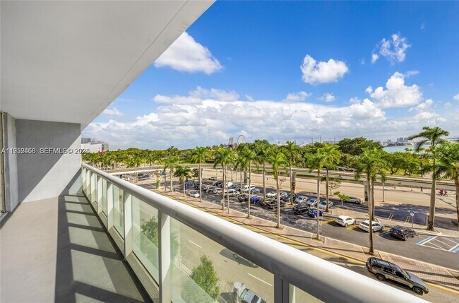 Building Photo - 50 Biscayne Blvd