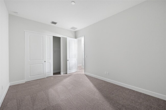 Building Photo - 5164 Liberty Ln