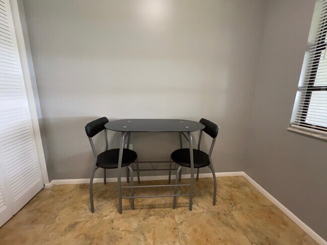 Building Photo - 2706 Graduate Ct