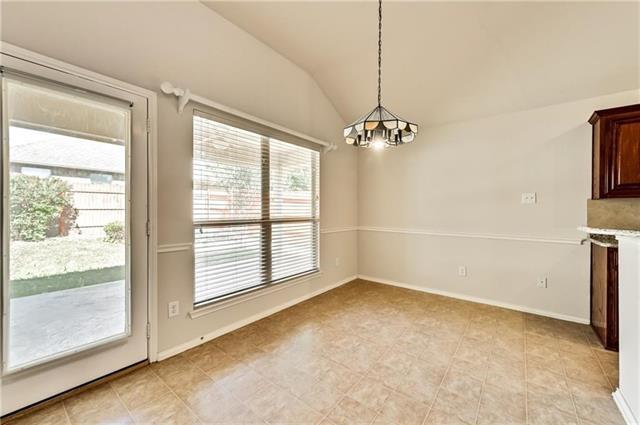 Building Photo - 8633 Corral Cir