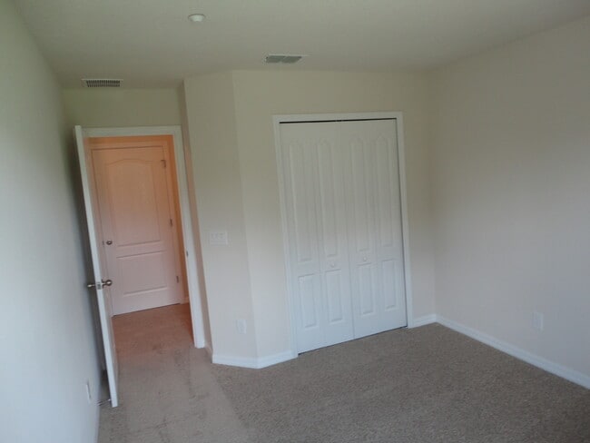 Building Photo - 3/2.5 Town Home in Winter Park! Priced to ...
