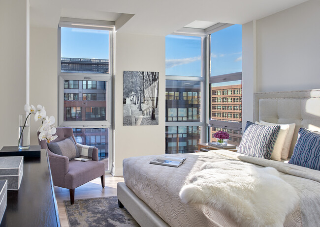 Large Bedrooms with Picture Windows - Elysium Fourteen