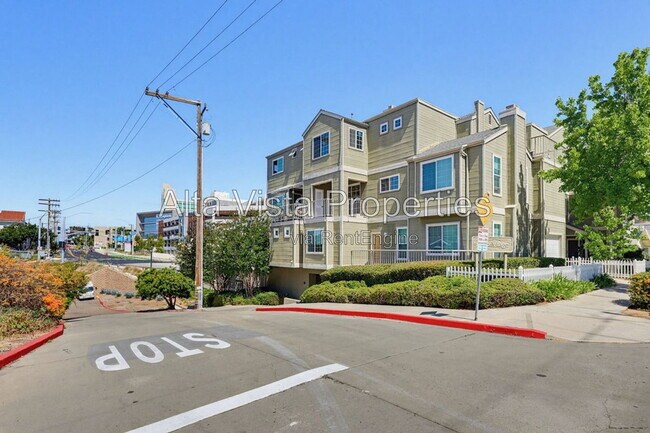 Building Photo - 4204 3rd Avenue
