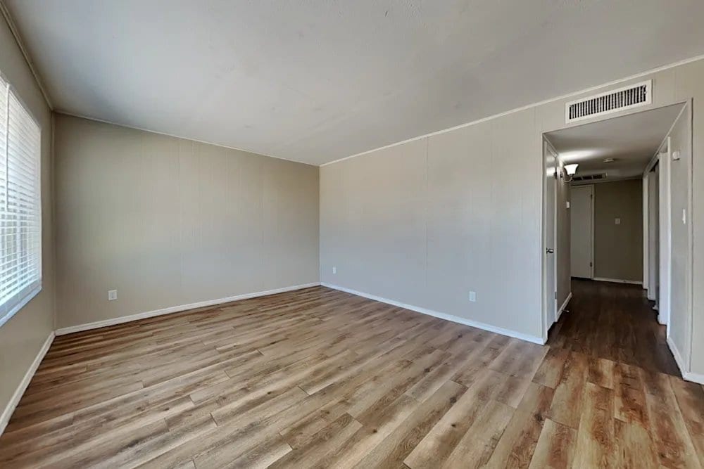 Building Photo - 4409 N 90th Dr