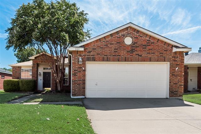 Primary Photo - 1121 Wabash Ct