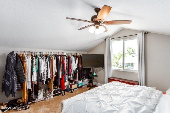 Building Photo - 2644 E Sylvia St