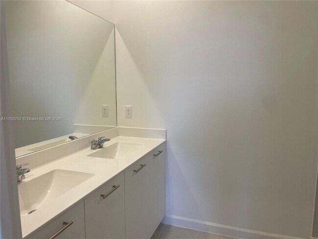 Building Photo - 12612 NW 22nd Pl