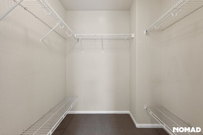 Building Photo - 11055 Chesmore St