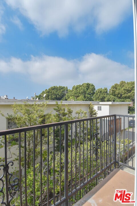 Building Photo - 12530 Venice Blvd.