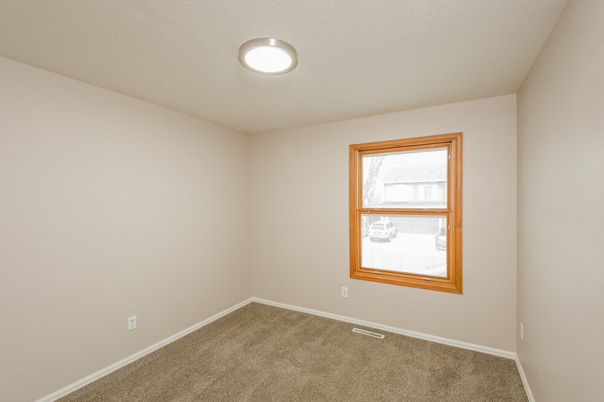 Building Photo - 12631 Irving Ct