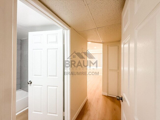 Building Photo - 11839 Burbank Blvd