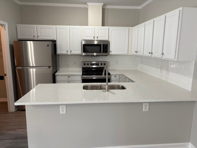 Building Photo - 140 Oak Towne Dr