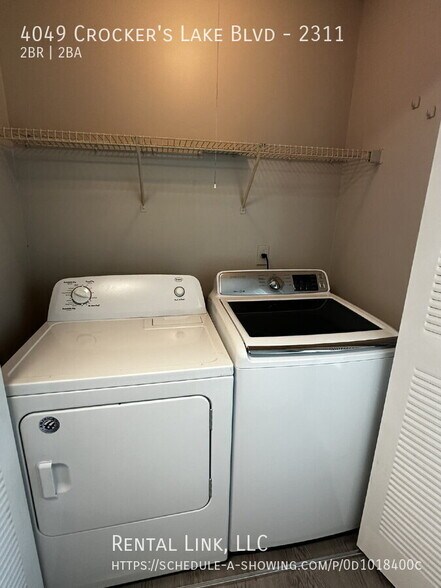 Building Photo - 4049 Crockers Lake Blvd