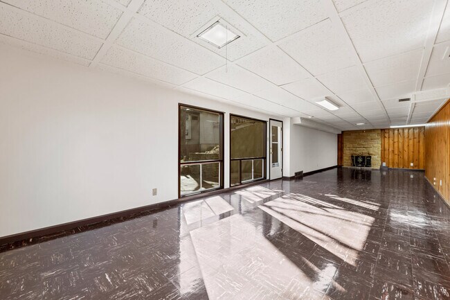 Building Photo - 1039 Coffey Ct