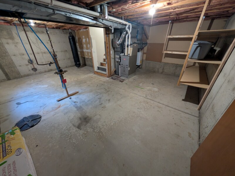 Building Photo - 4208 Stoneridge Dr