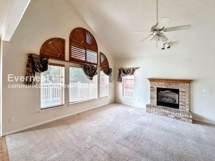 Building Photo - 4162 Slice Dr