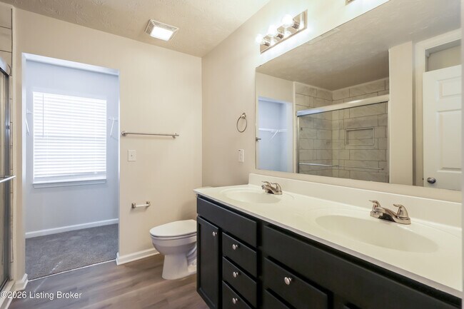 Building Photo - 8421 Warbler Br Wy