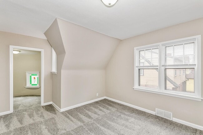 Building Photo - College Hill Home for rent! 4 bedroom 2 bath!