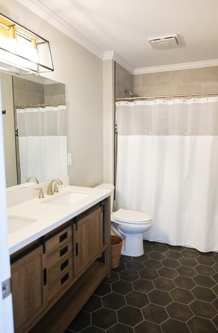 Building Photo - 2486 Griffith Rd