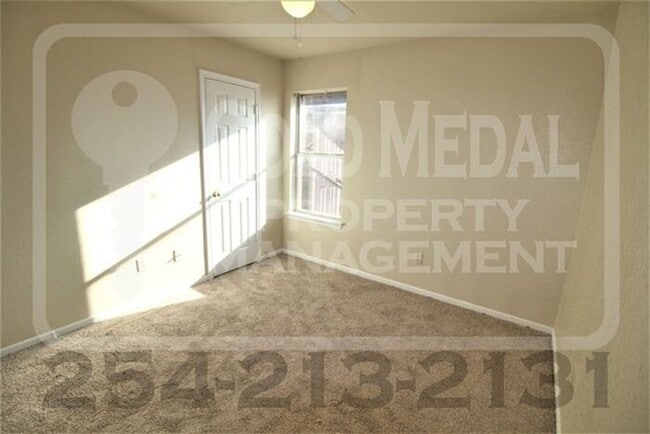 Building Photo - 1514 Shoshoni Trail