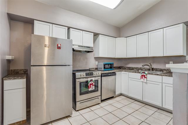 Building Photo - 5913 Lake Hubbard Pkwy