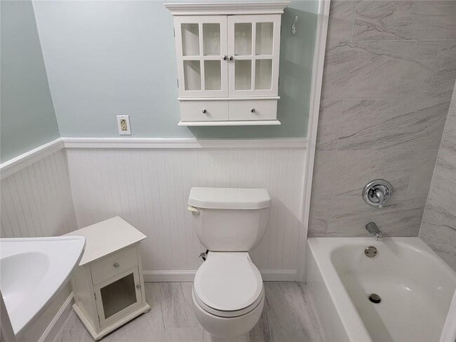 Building Photo - 2025 Brian Way