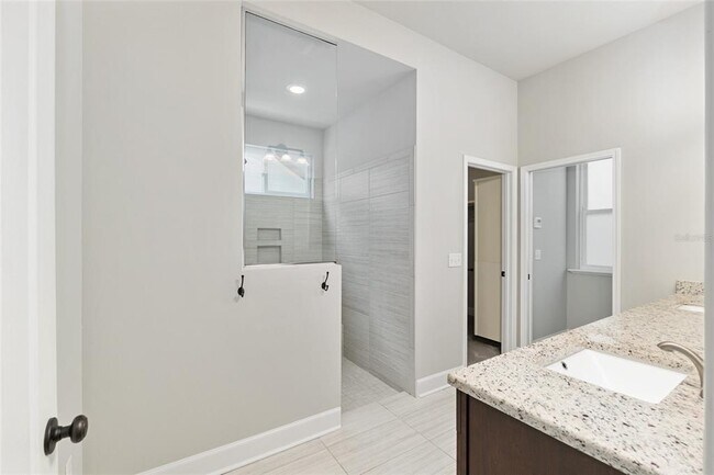 Building Photo - 2556 SW 118th Terrace