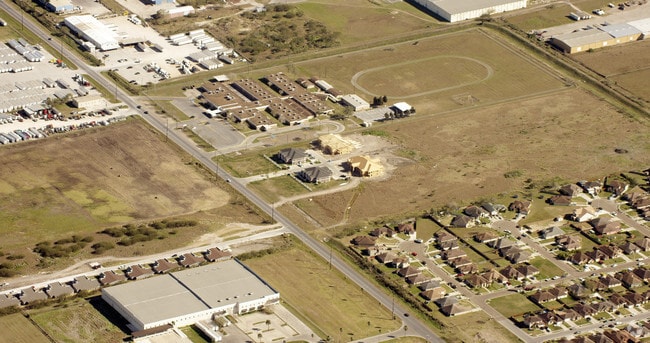 Aerial Photo - Red Oak Apartments Phase II