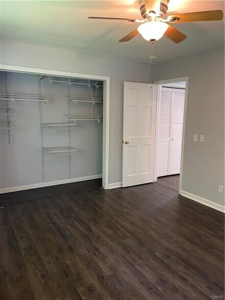 Building Photo - 203 Woolsey St