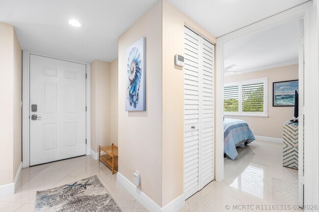 Building Photo - 7286 Huntington Ln