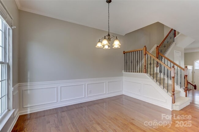 Building Photo - 562 6th Baxter Crossing