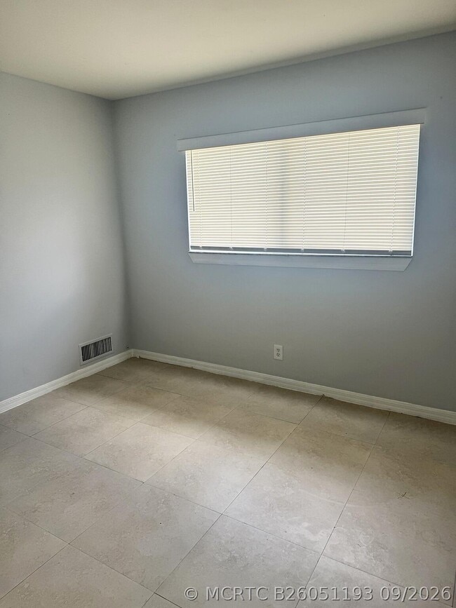 Building Photo - 2800 NW 55th Ave