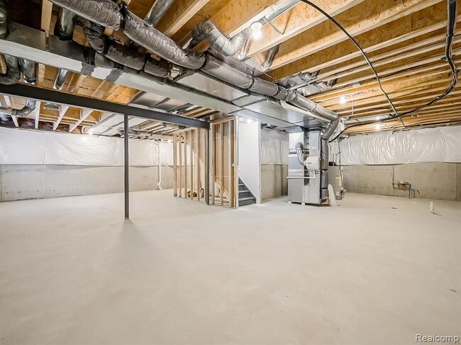 Building Photo - 5169 Poppydrew Ln