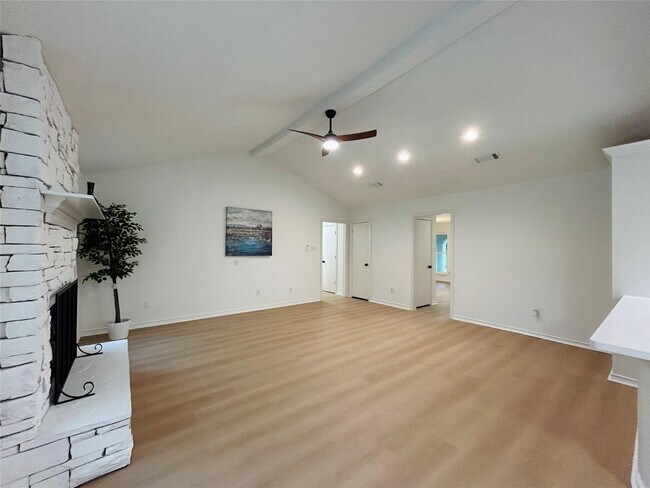 Building Photo - 12118 Dorrance Ln