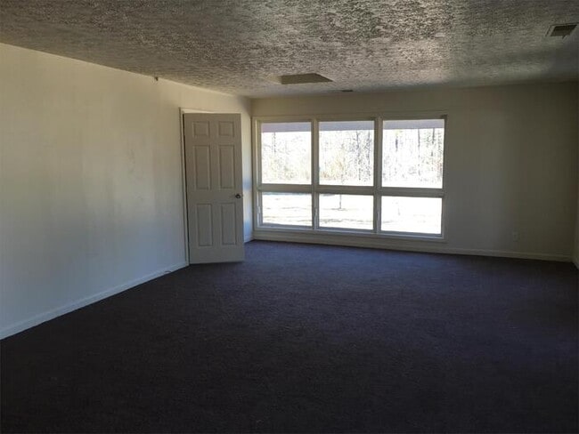 Building Photo - 1921 Atlanta Hwy