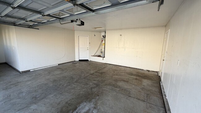 Building Photo - Single-Story Home for Lease – Manteca