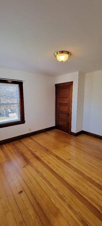 Building Photo - 10-12-12 Brookway Terrace