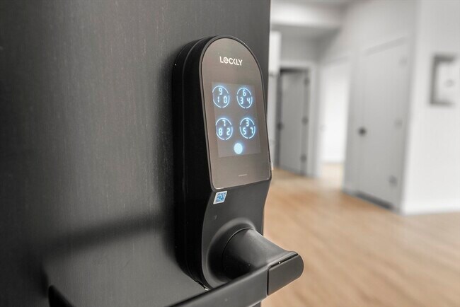 Building Photo - 24-28 Mt Pleasant St